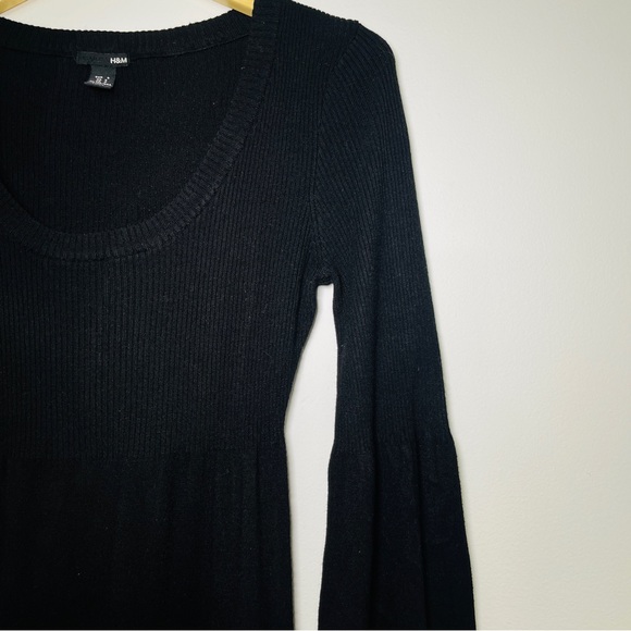 H&M- lightweight wool Black dress- Size S - Picture 6 of 12